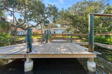 Age-Restricted community with 16 mobile homes for sale. . Tanglewood avenue